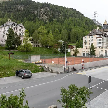 Puntschella Veglia - B48821 Apartamento Pontresina