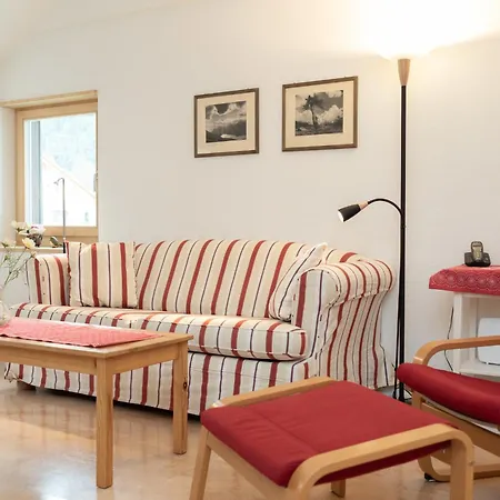Puntschella Veglia - B48821 Apartment Pontresina
